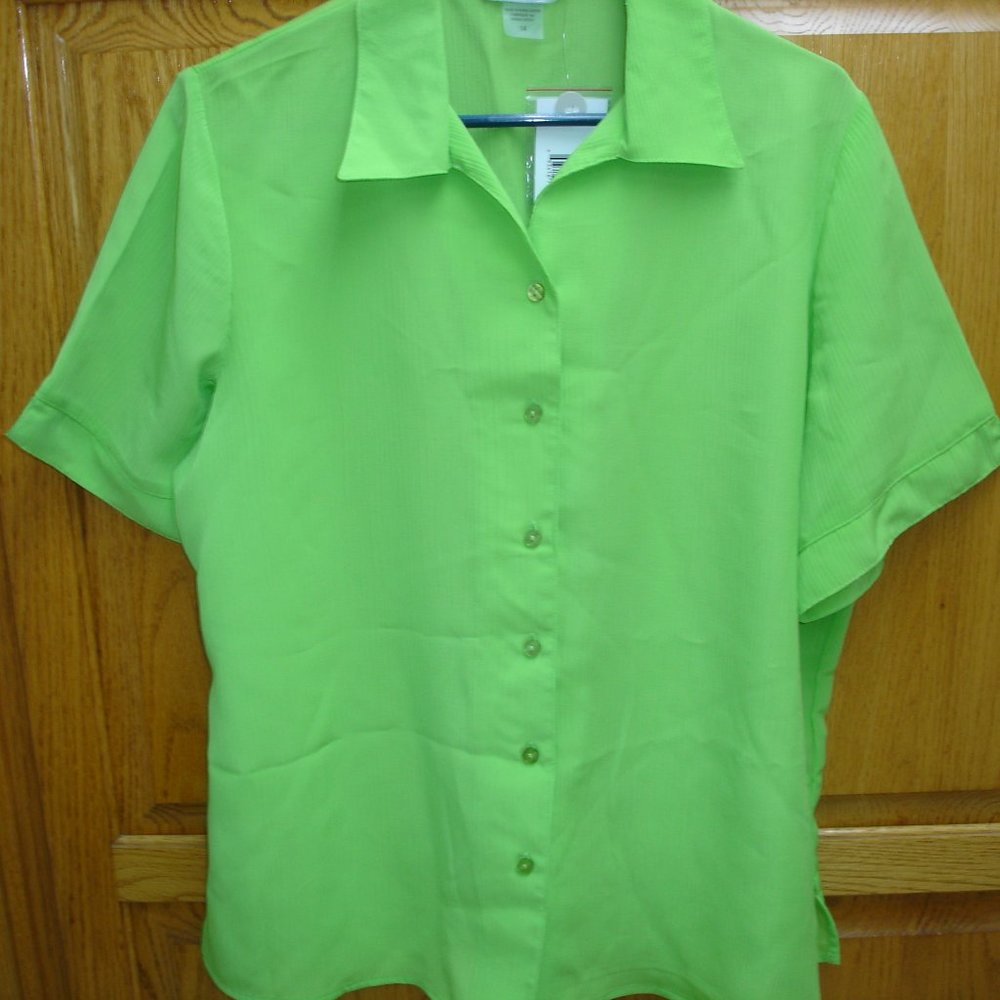 NWT WOMEN'S ALIA SHORT SLEEVED BLOUSE SZ 14 GREEN